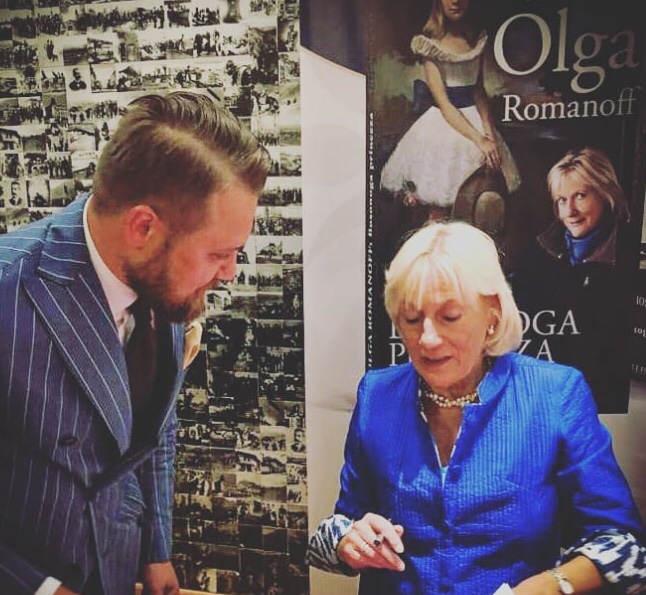 DRAGO HA VESTITO L’EVENTO: 24 HOURS OF ELEGANCE